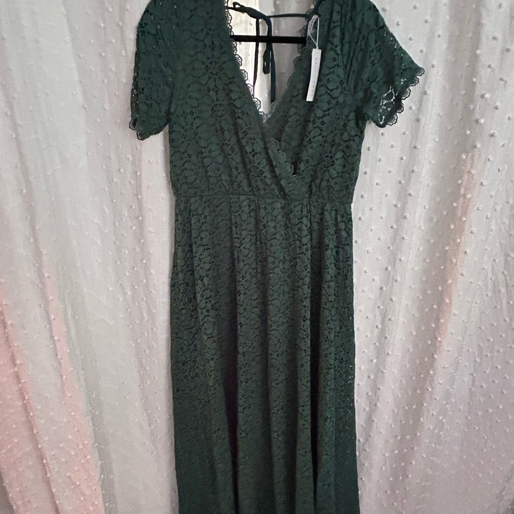 Elegant Green Lace Dress